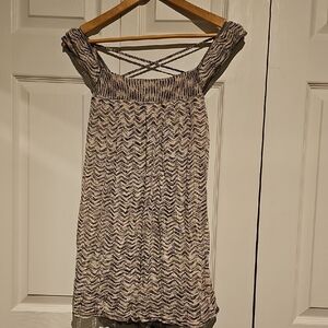 ✨ Demanding Metallic Chevron Knit Top – Size L